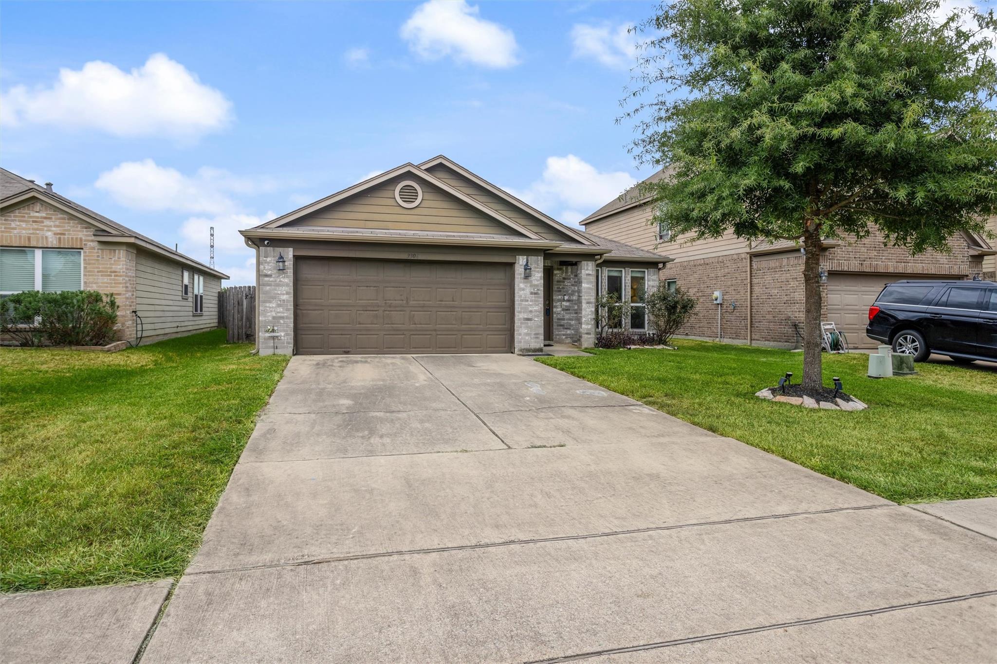3306 View Valley Trail