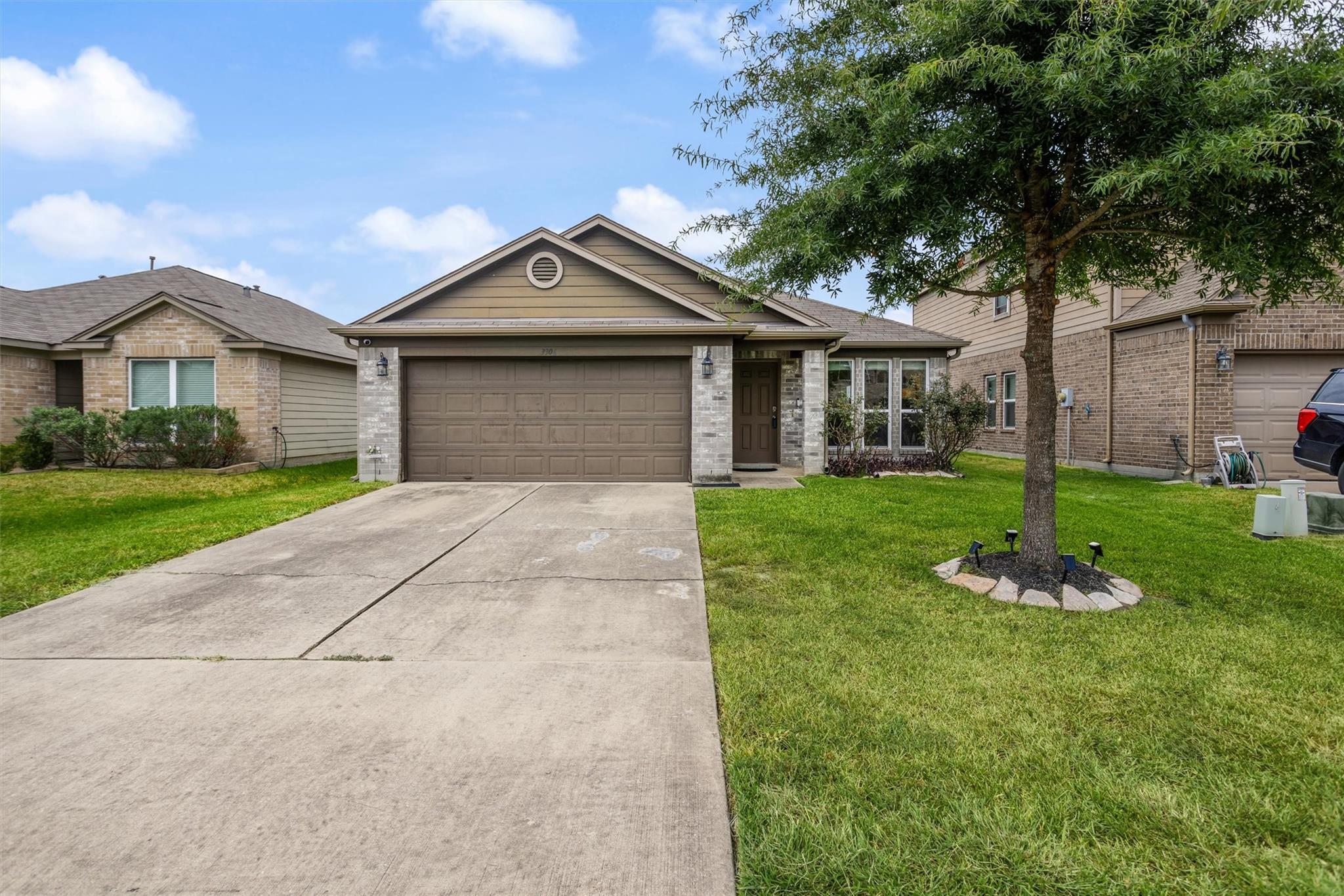 3306 View Valley Trail