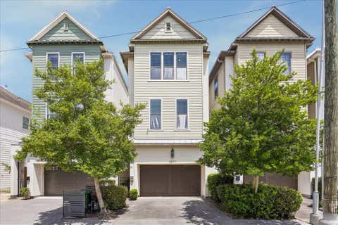 Photo of 1209 W 22nd Street, Houston, TX 77008 (MLS # 77844459)