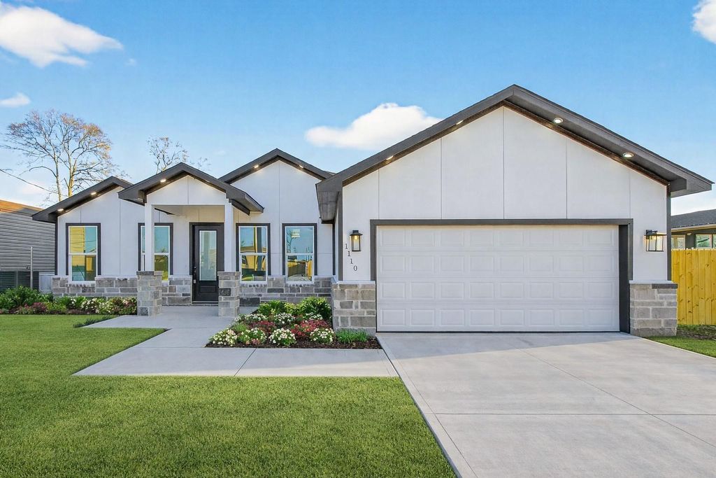 Photo of 1110 Long Leaf Pine Street, Huffman, TX 77336 (MLS # 46473297)