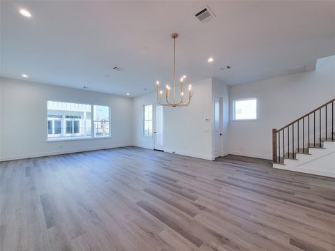 Tiny photo for 7703 Earl Rudder Way, Houston, TX 77055 (MLS # 78444814)