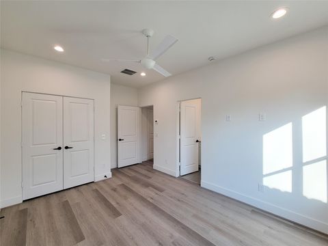 Tiny photo for 7703 Earl Rudder Way, Houston, TX 77055 (MLS # 78444814)