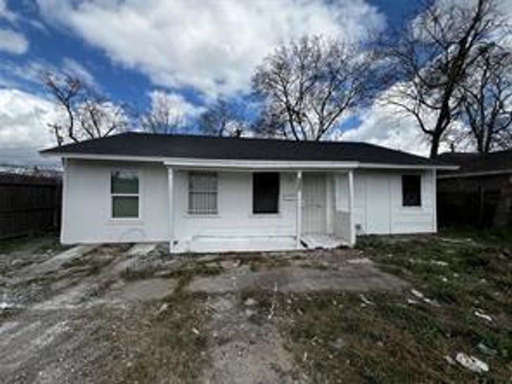Photo of 5401 Doolittle Boulevard, Houston, TX 77033 (MLS # 64166456)