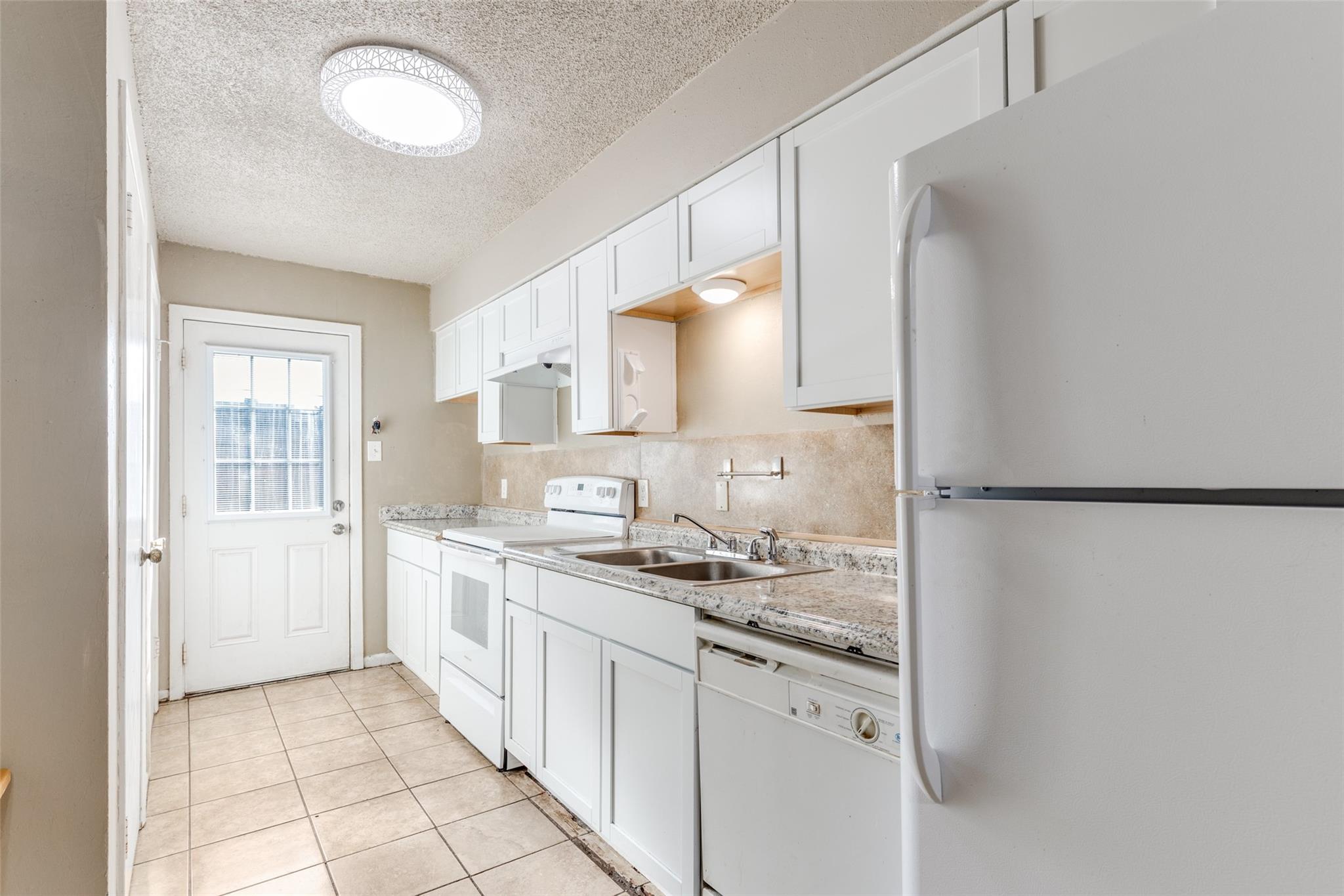 705 S 2nd Street 705