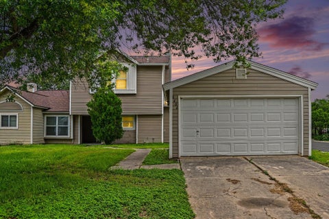 Photo of 8404 Forest Ridge Drive, San Antonio, TX 78239 (MLS # 36838888)