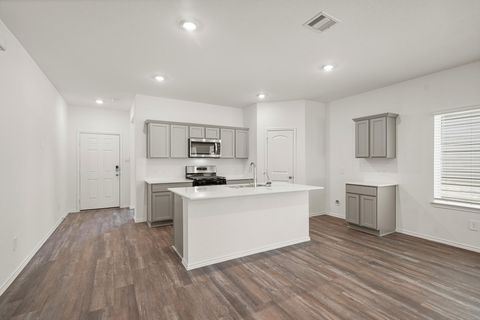 Photo of 27620 Basswood Hollow Way, Magnolia, TX 77355 (MLS # 22625784)