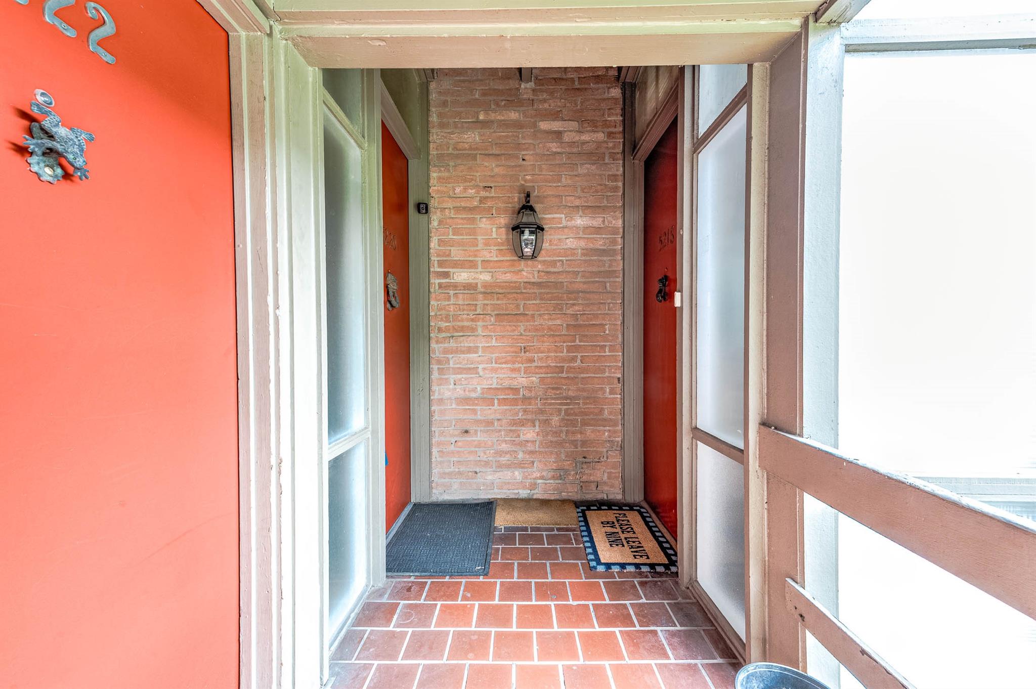 5220 Memorial Drive 5220