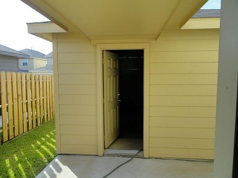 Tiny photo for 7326 Granite Terrace Lane, Houston, TX 77083 (MLS # 9710632)