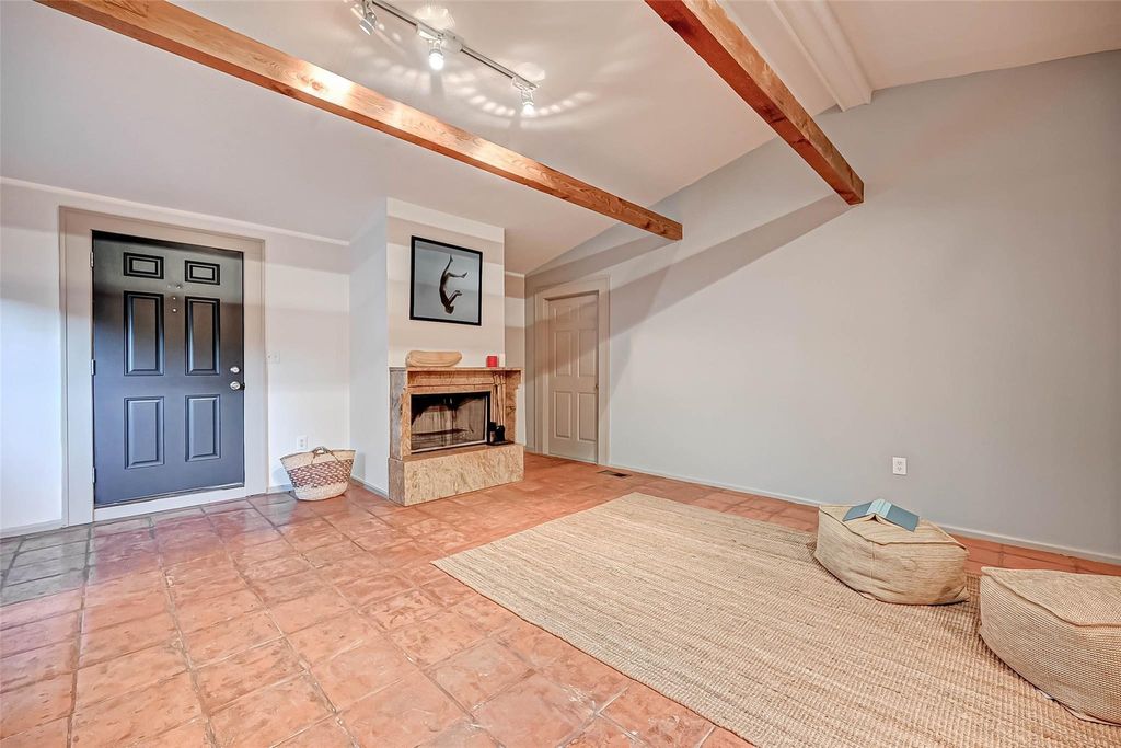 Photo of 1612 W Alabama Street #B, Houston, TX 77006 (MLS # 13743509)