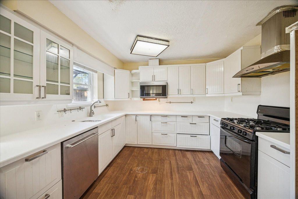 22831 Earlmist Drive