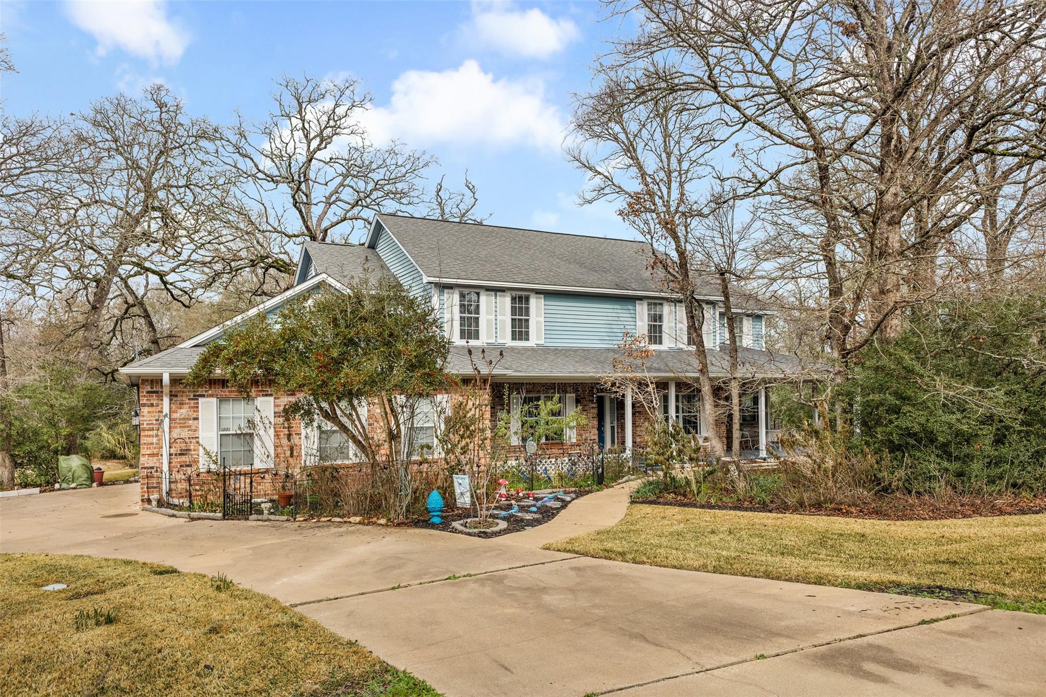 1001 Hemingway Drive