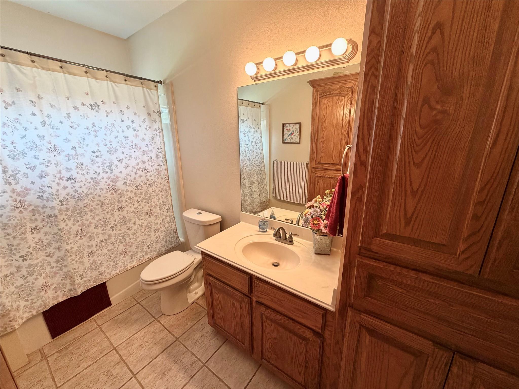 1113 Enchanted Oaks Drive