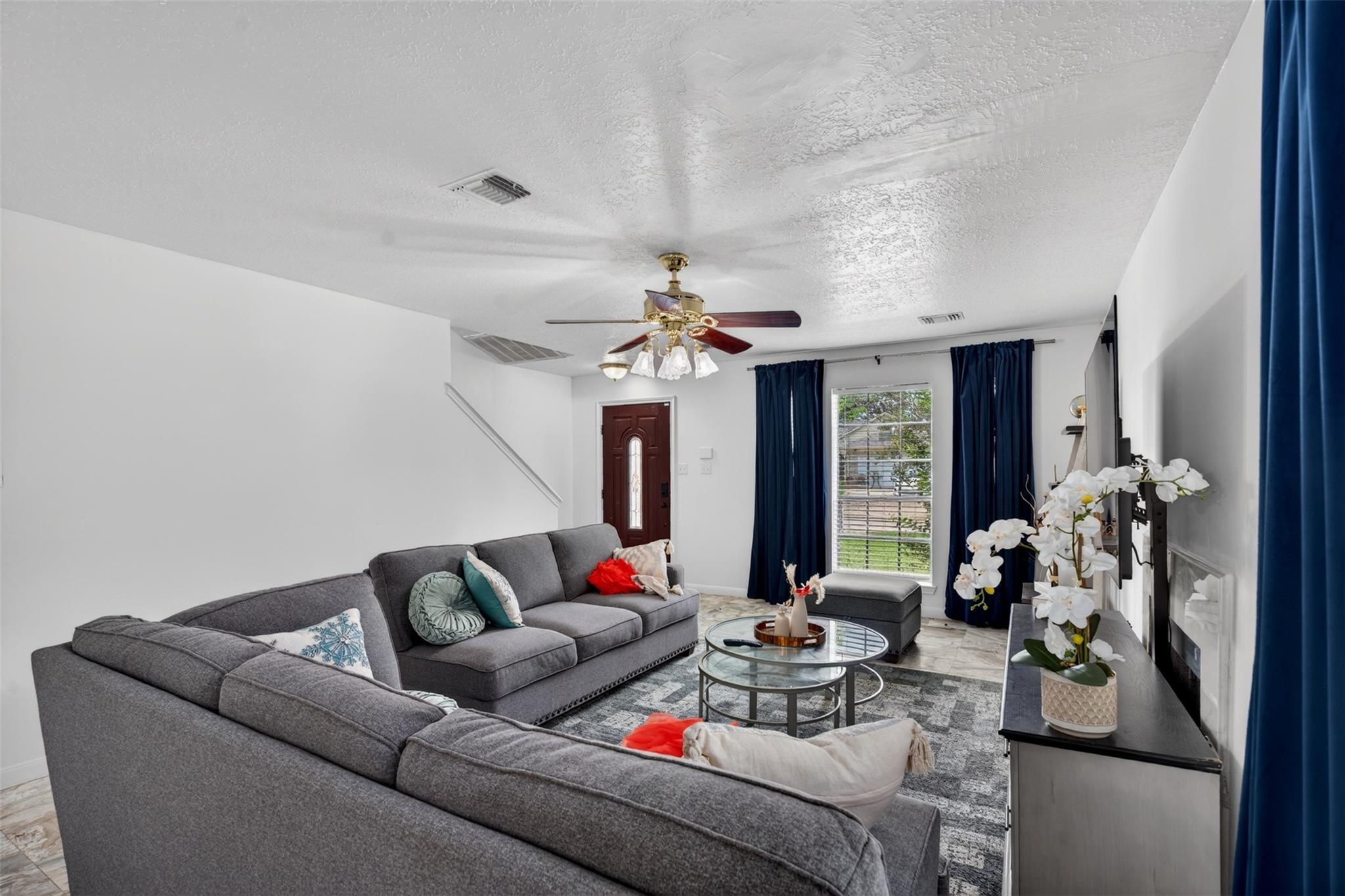 2922 Silent Drive