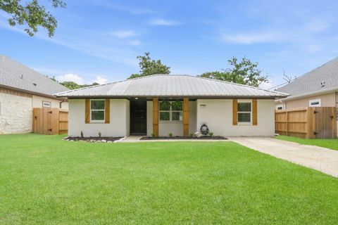 Photo of 14850 Coaltown Road, Willis, TX 77378 (MLS # 31710272)