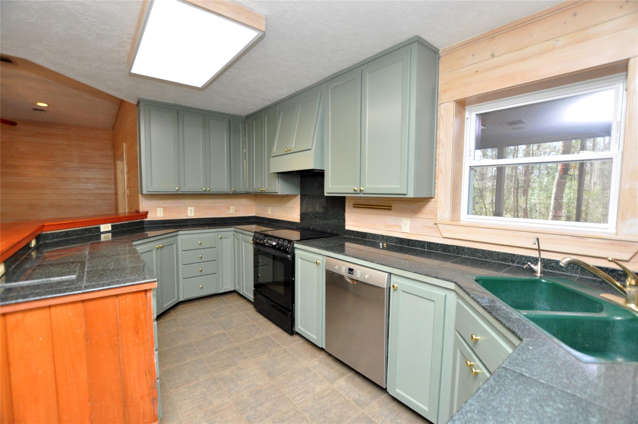 16885 Rabon Chapel Road