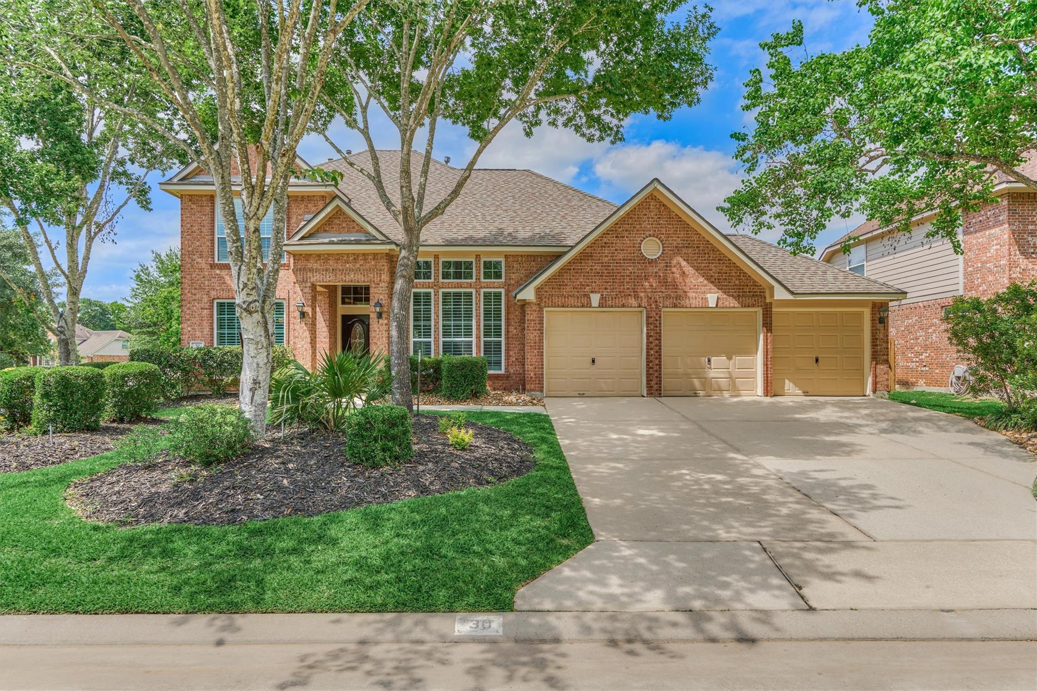 30 Rowan Tree Place