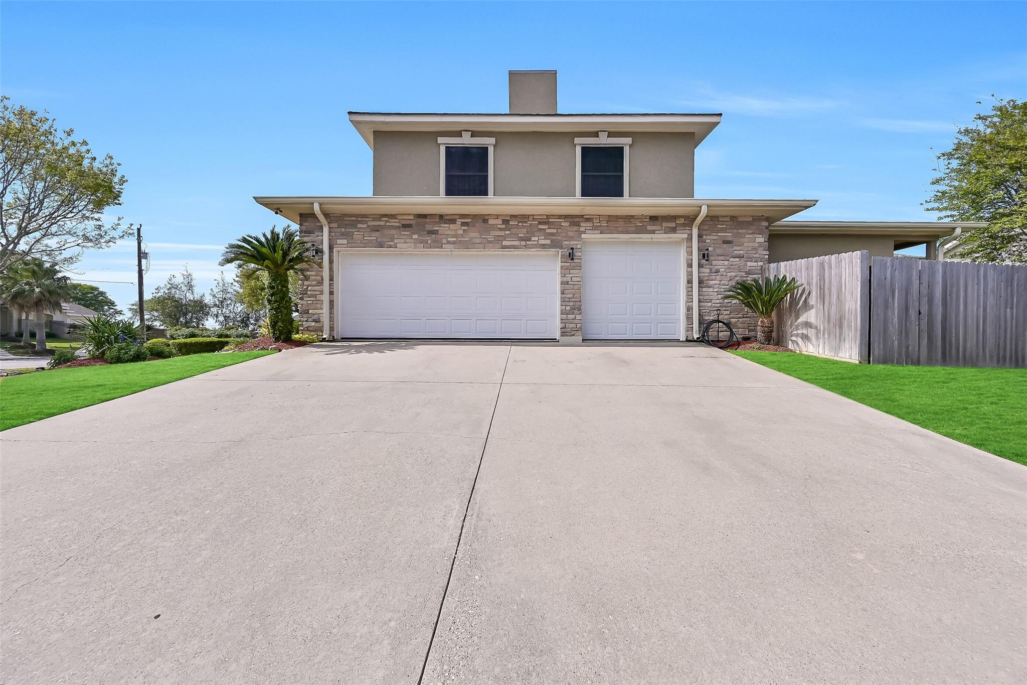 3934 Tres Drive