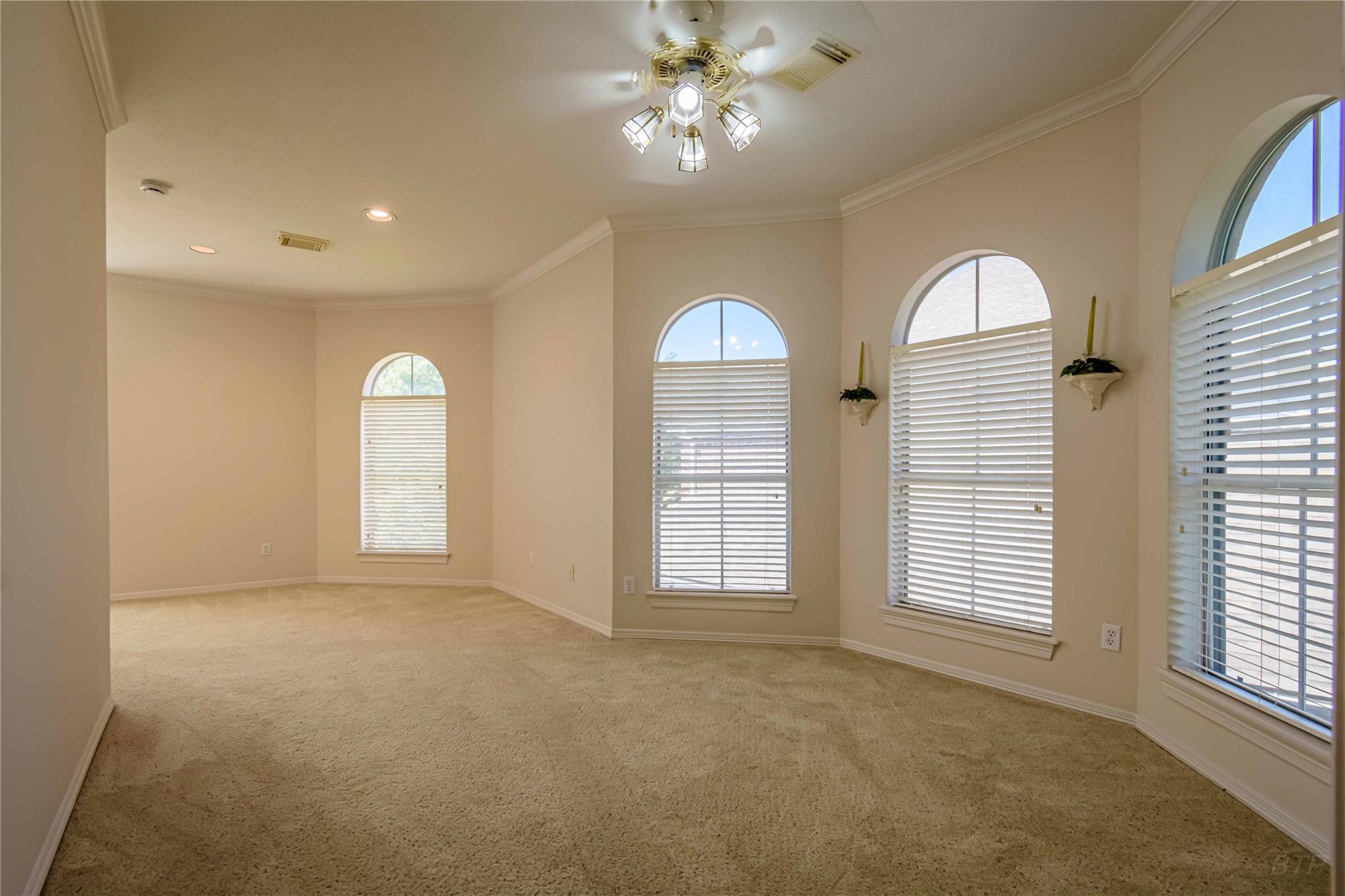 4002 Colony Oaks Drive