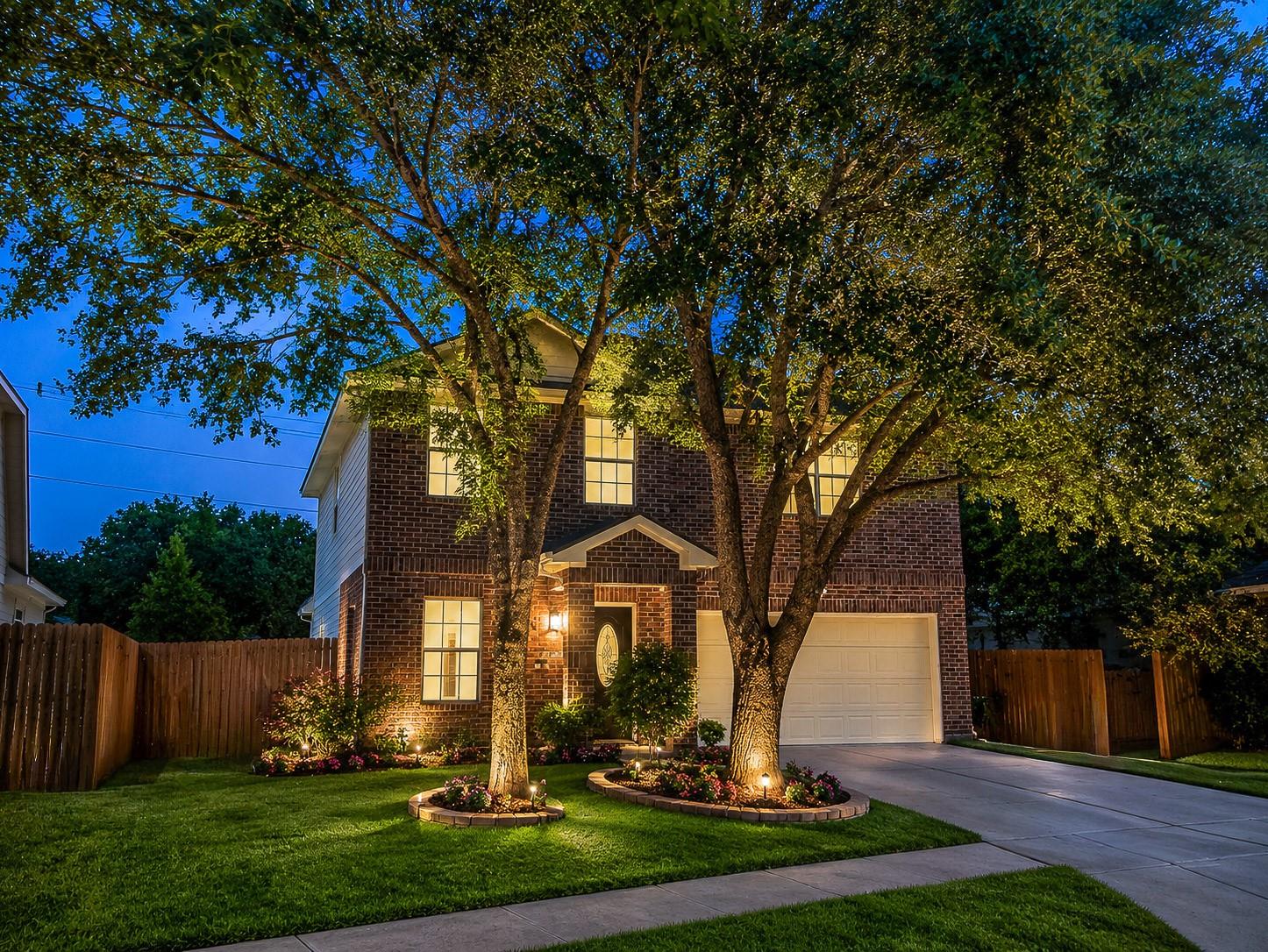 2106 Lakeshore Forest Court