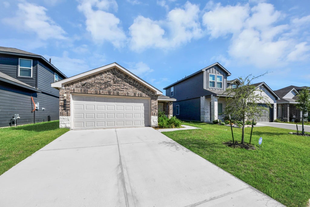 Photo of 1930 Legacy Hills Drive, Houston, TX 77067 (MLS # 93388122)