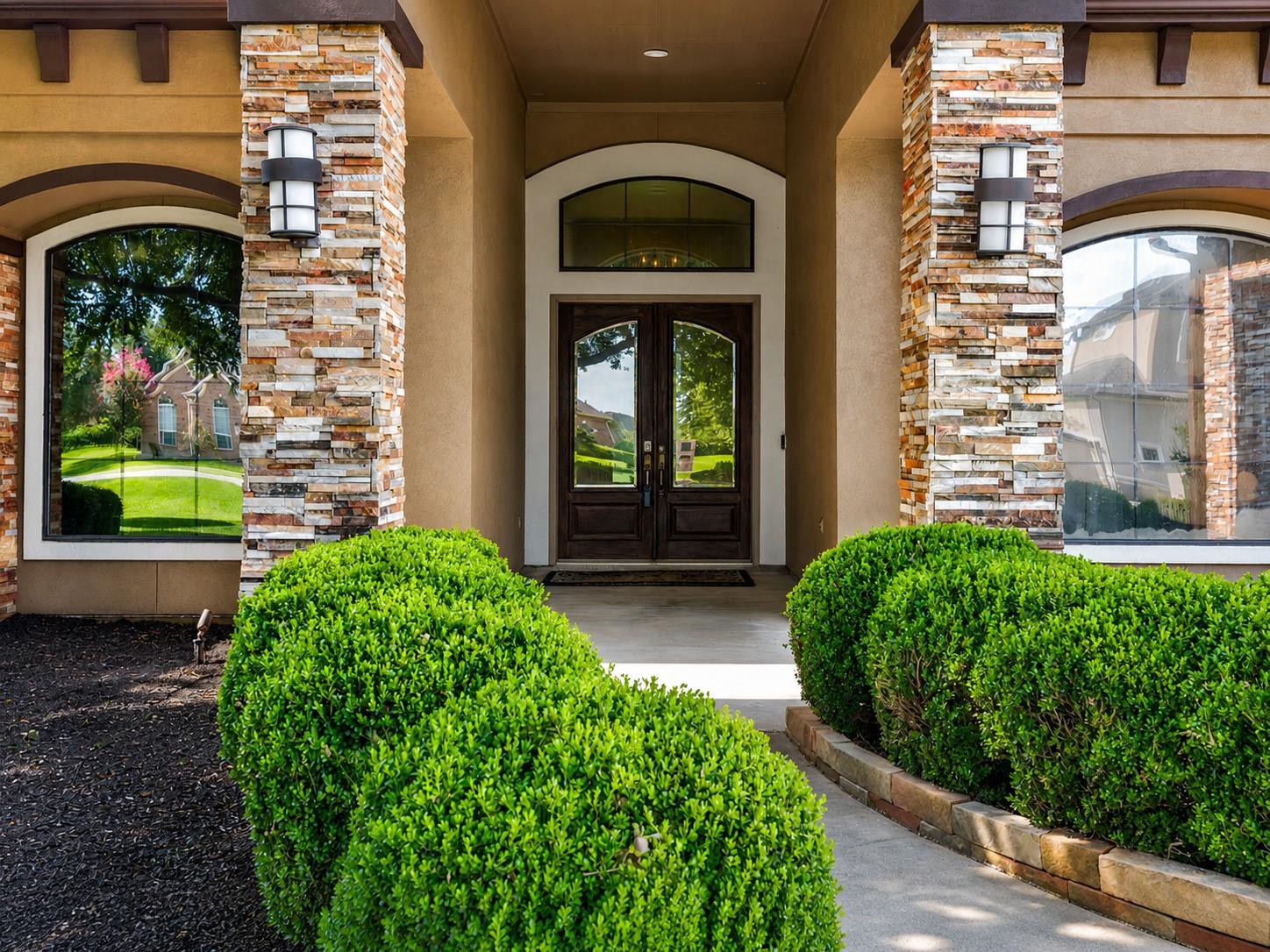 4406 Convento Drive