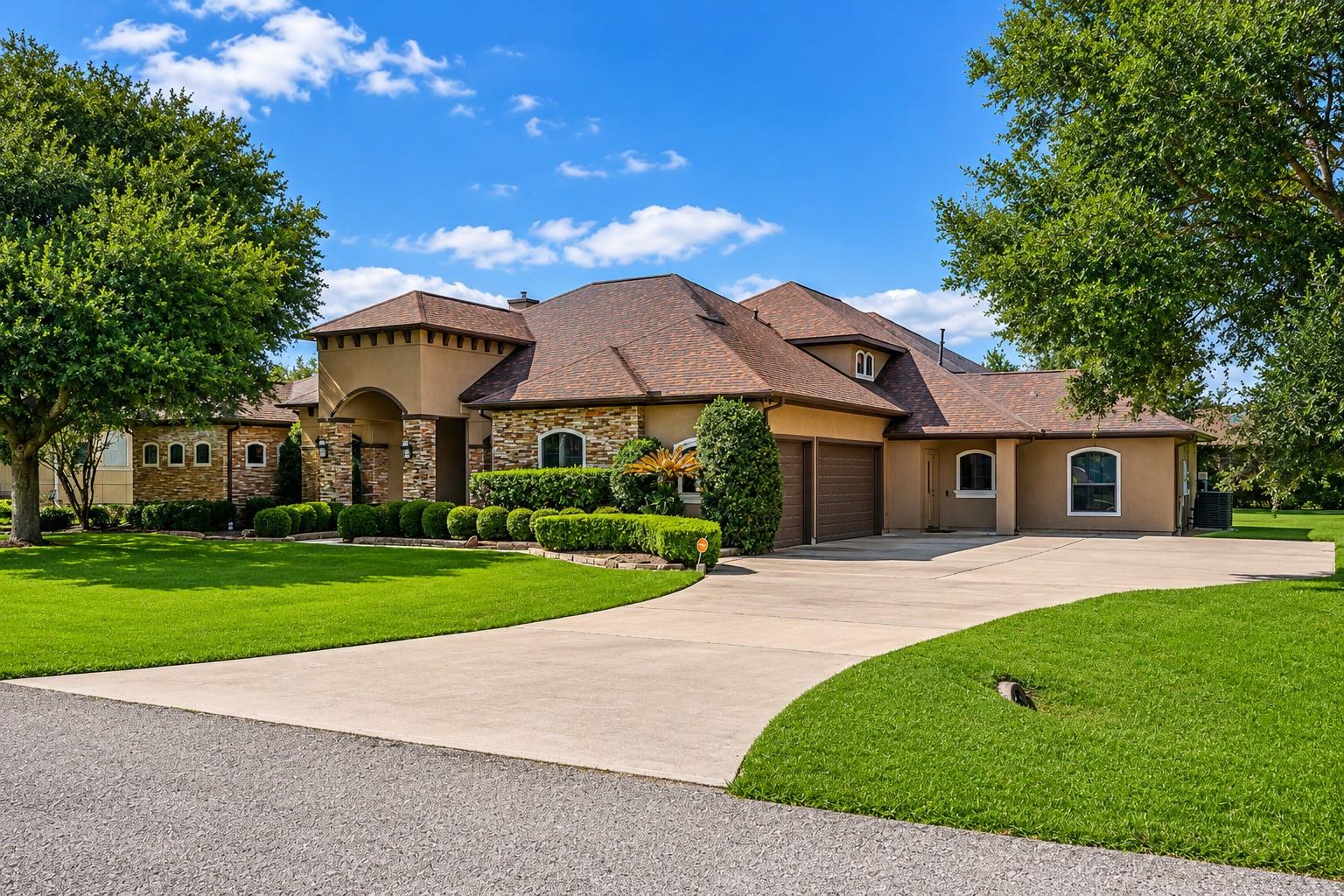 4406 Convento Drive