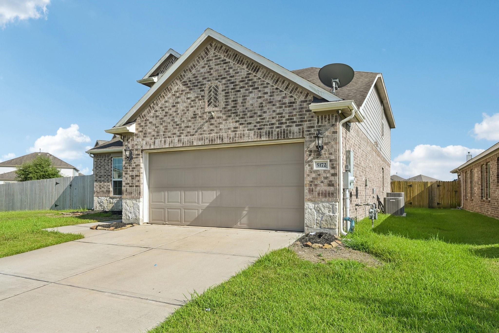 5172 Arbor Cove Court