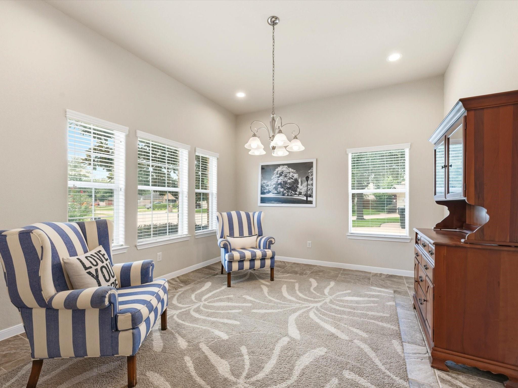 6418 Alicia Way Lane