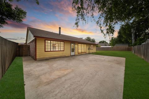 Tiny photo for 3450 Hartington Drive, Houston, TX 77066 (MLS # 70040972)