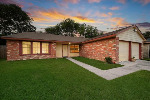 Tiny photo for 3450 Hartington Drive, Houston, TX 77066 (MLS # 70040972)
