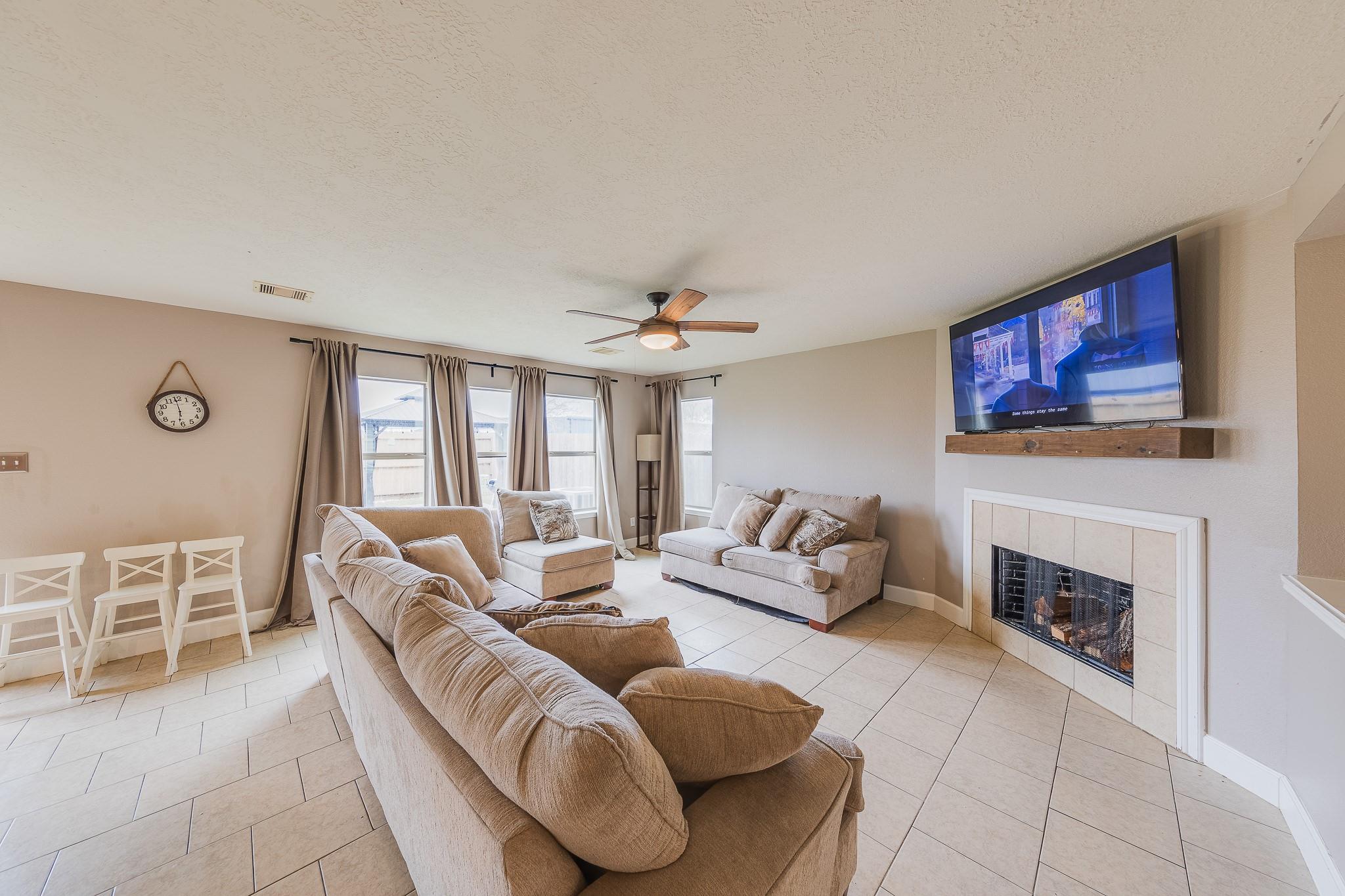 18114 Shallow Leaf Lane
