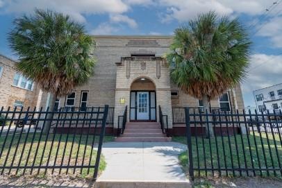 Photo of 725 Broadway Avenue #12, Galveston, TX 77550 (MLS # 17395069)