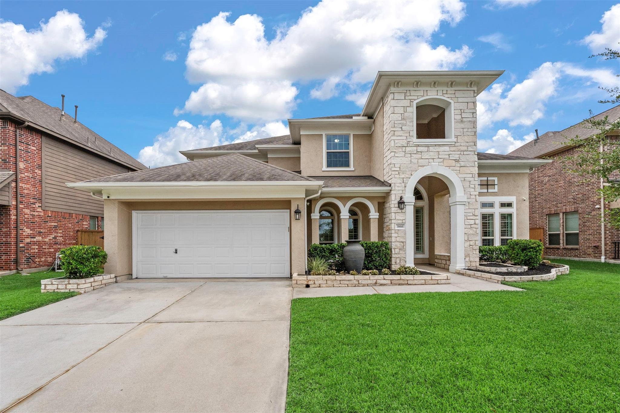 3866 Everly Bend Drive