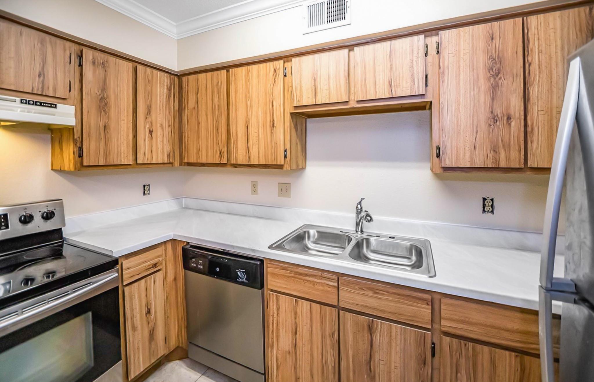 18511 Egret Bay Boulevard 614