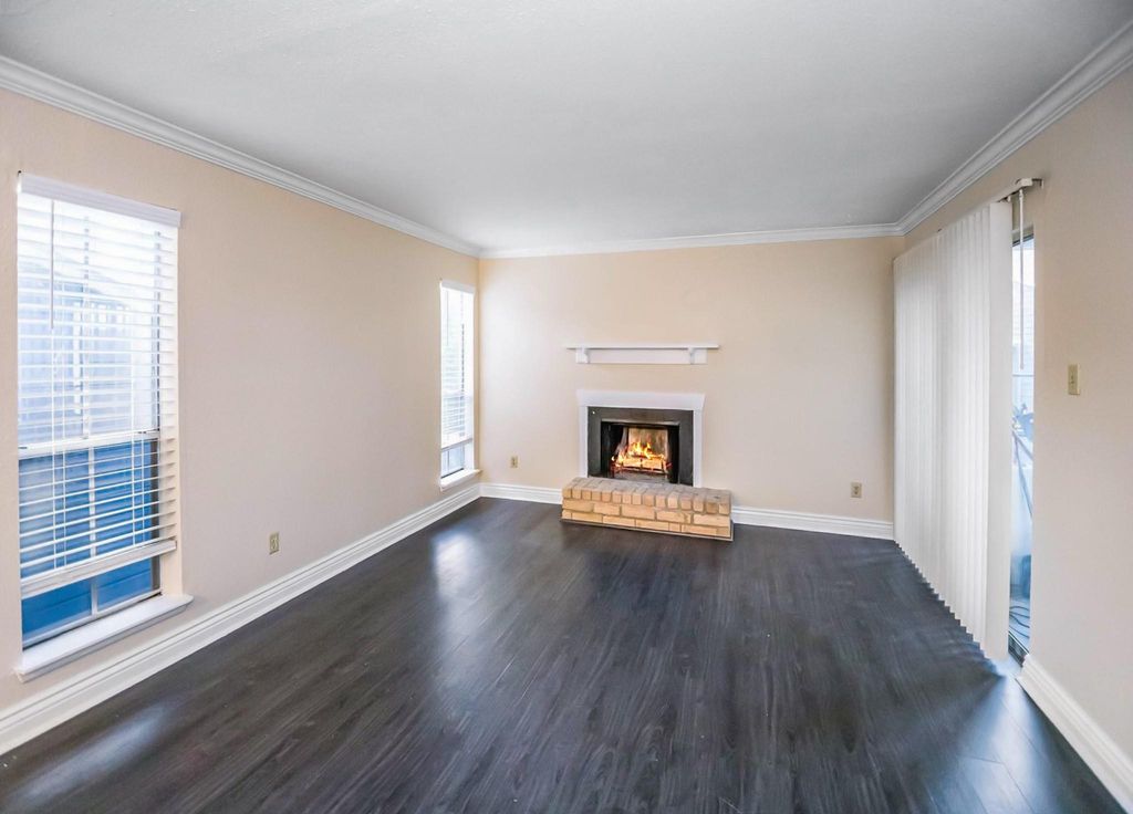 Photo of 18511 Egret Bay Boulevard #614, Webster, TX 77058 (MLS # 76779299)