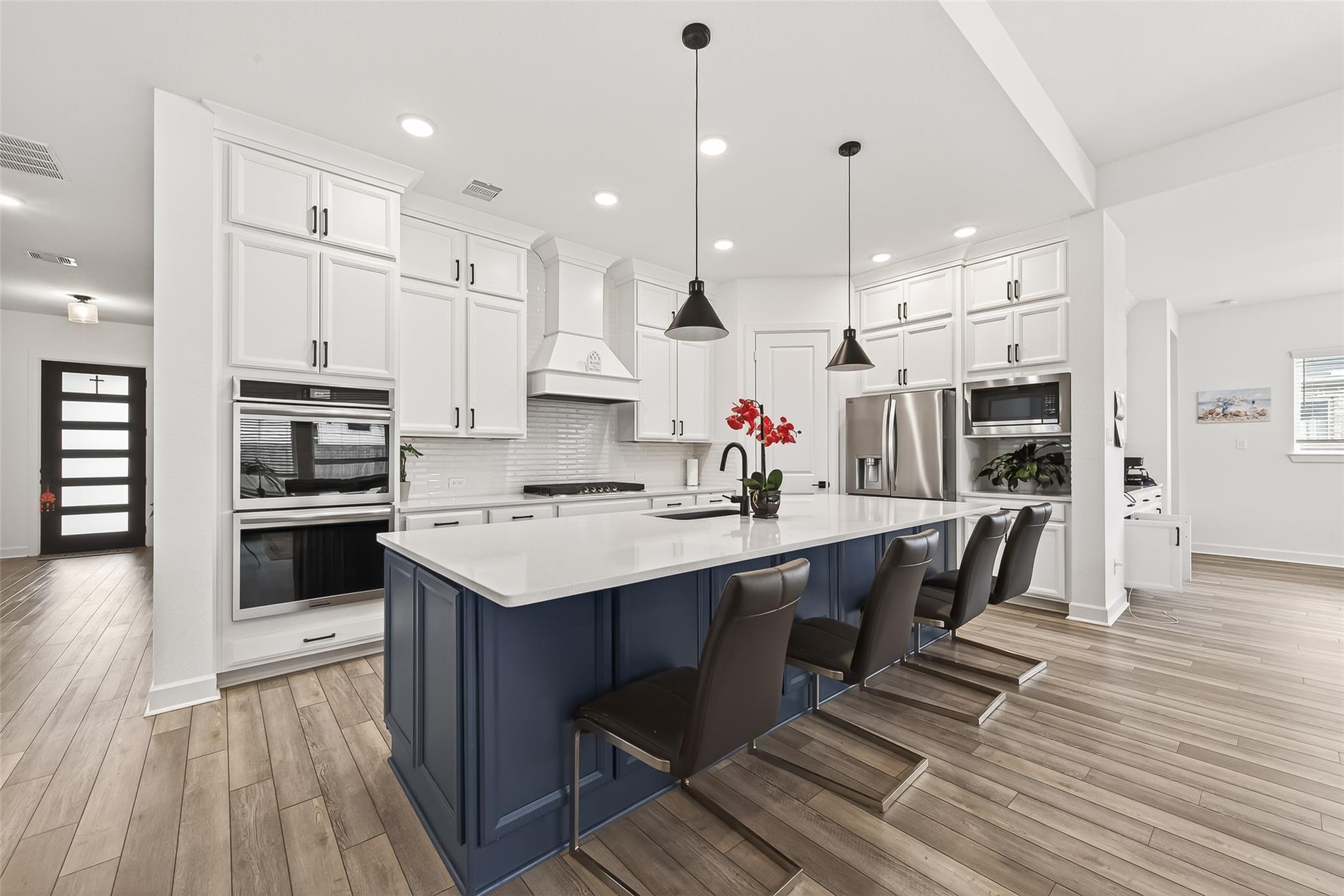 14302 Indian Laurel Way