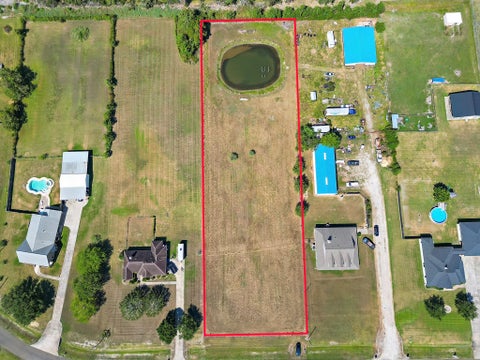 Photo of 4303 Texana, Cove, TX 77523 (MLS # 54633252)