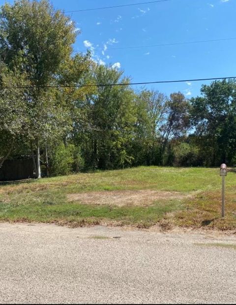 Vacant Land For Sale - Franklin Street<br/> La Marque, TX 77568