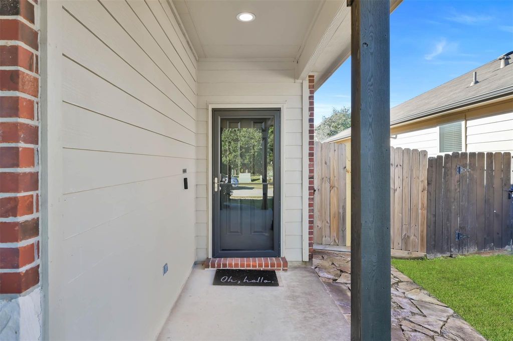 Photo of 9466 E Woodmark, Conroe, TX 77304 (MLS # 97584180)