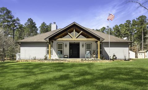 Photo of 5535 Fm 350 N, Livingston, TX 77351 (MLS # 83528509)