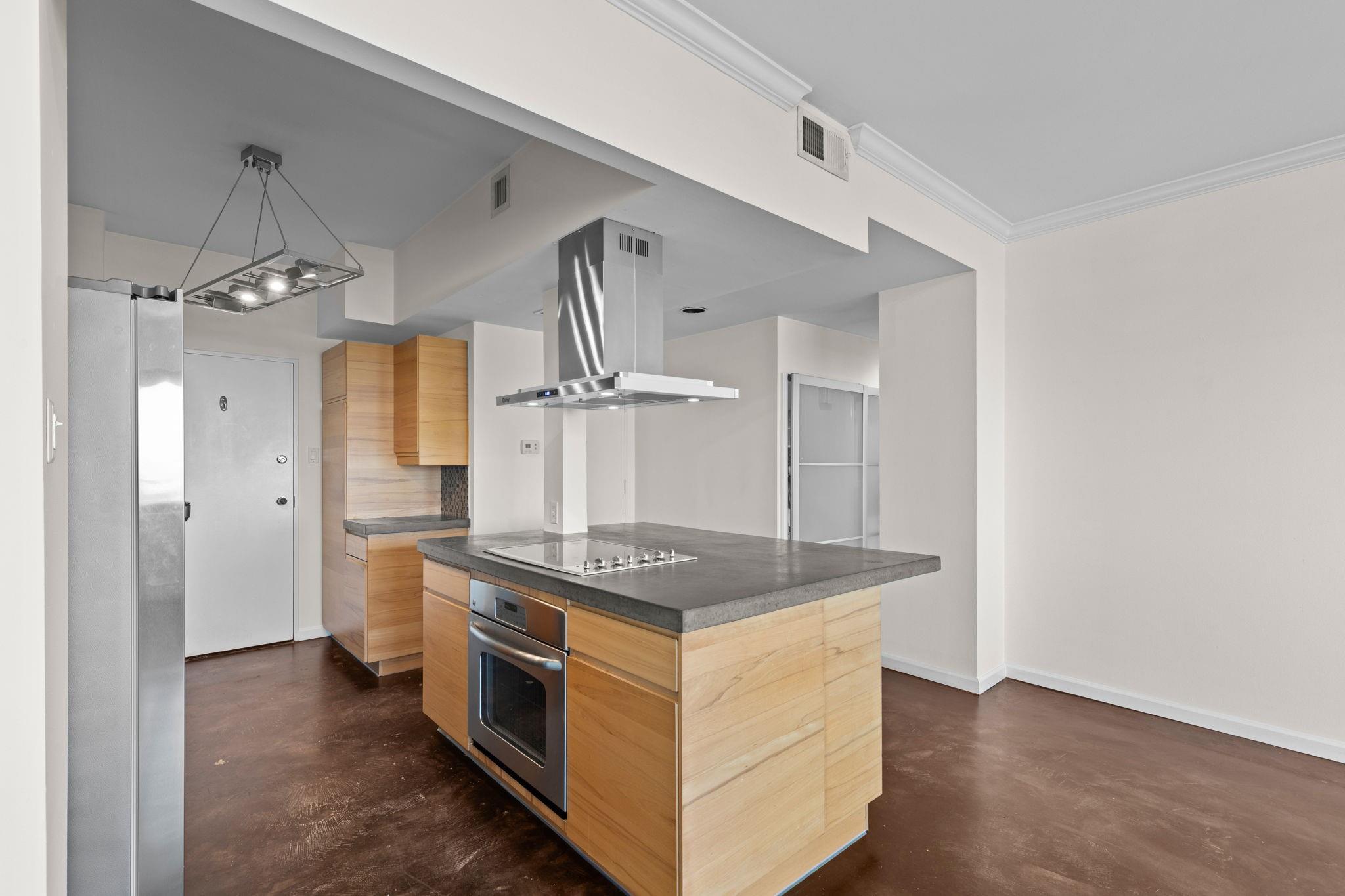 5000 Montrose Boulevard 16B