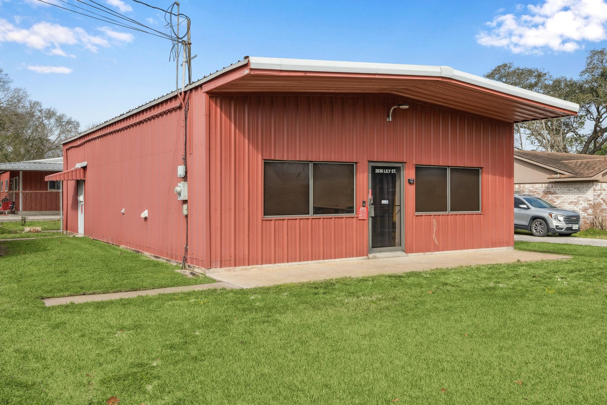 2636 Lily Street