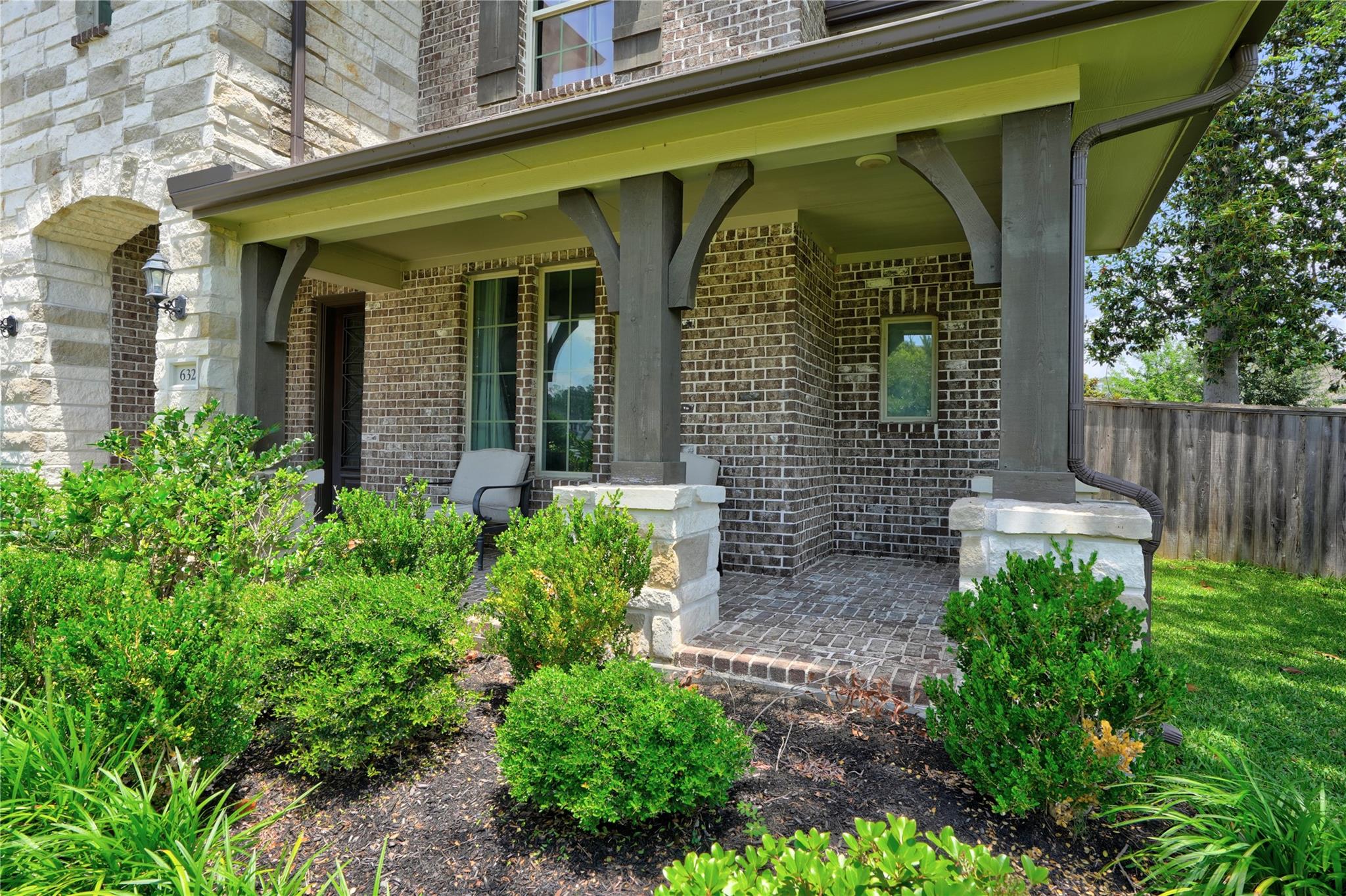 632 Maple Creek Court