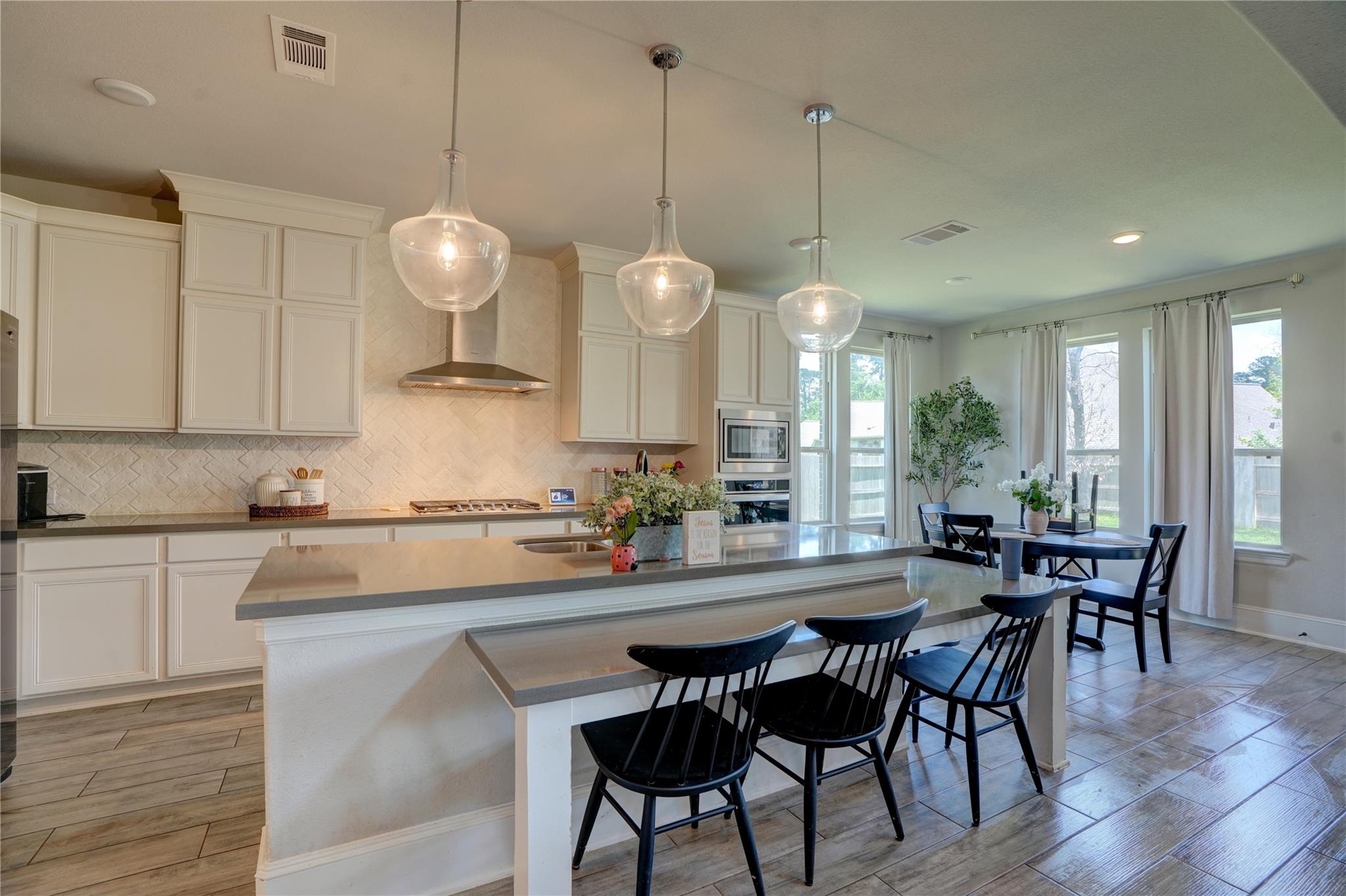 632 Maple Creek Court