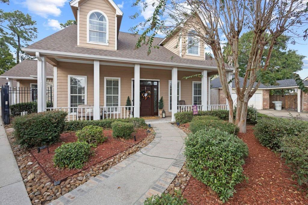 Photo of 5080 Eaheart Circle, Beaumont, TX 77706 (MLS # 28994212)