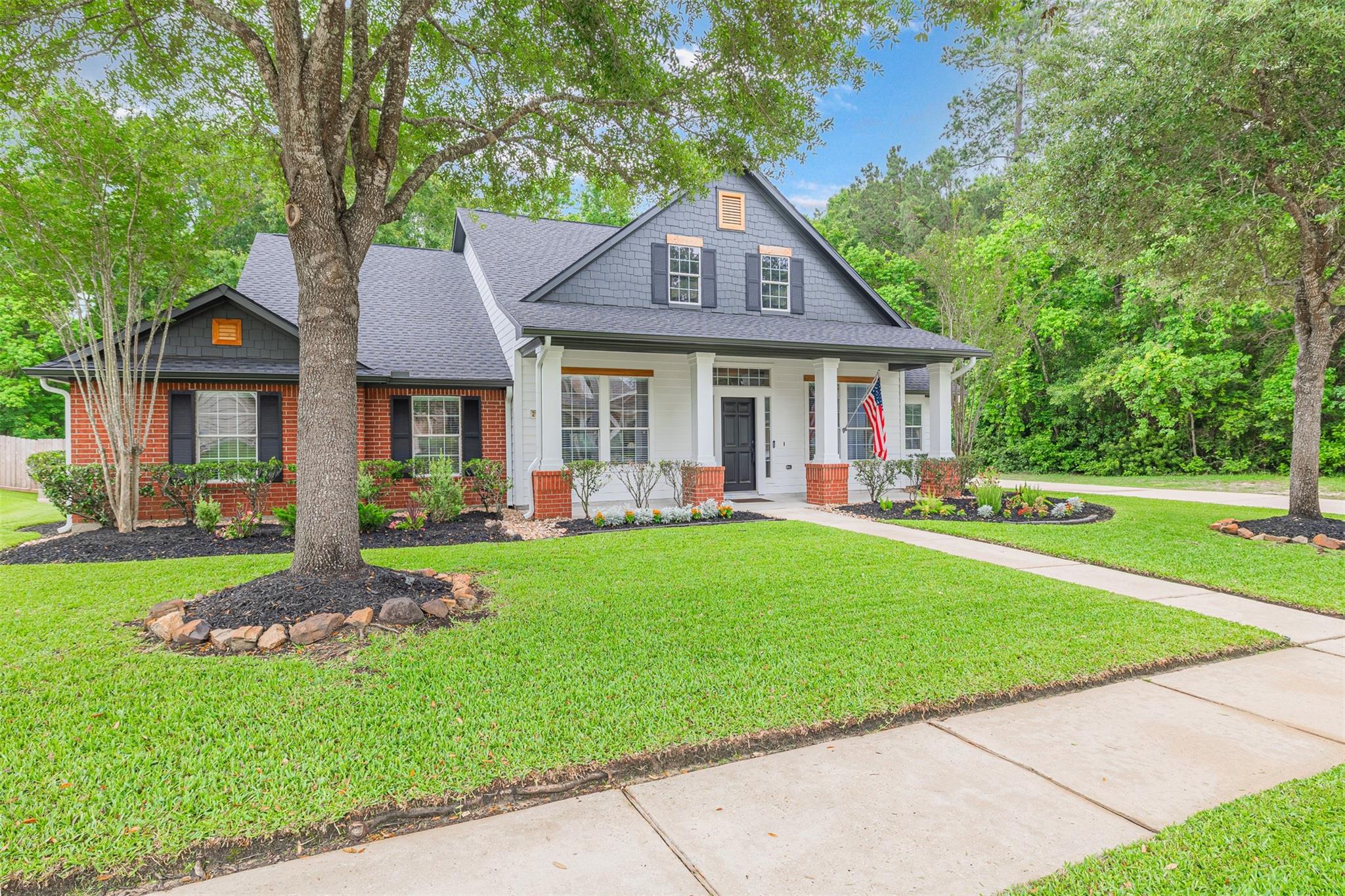 2106 Tessie Cove Lane
