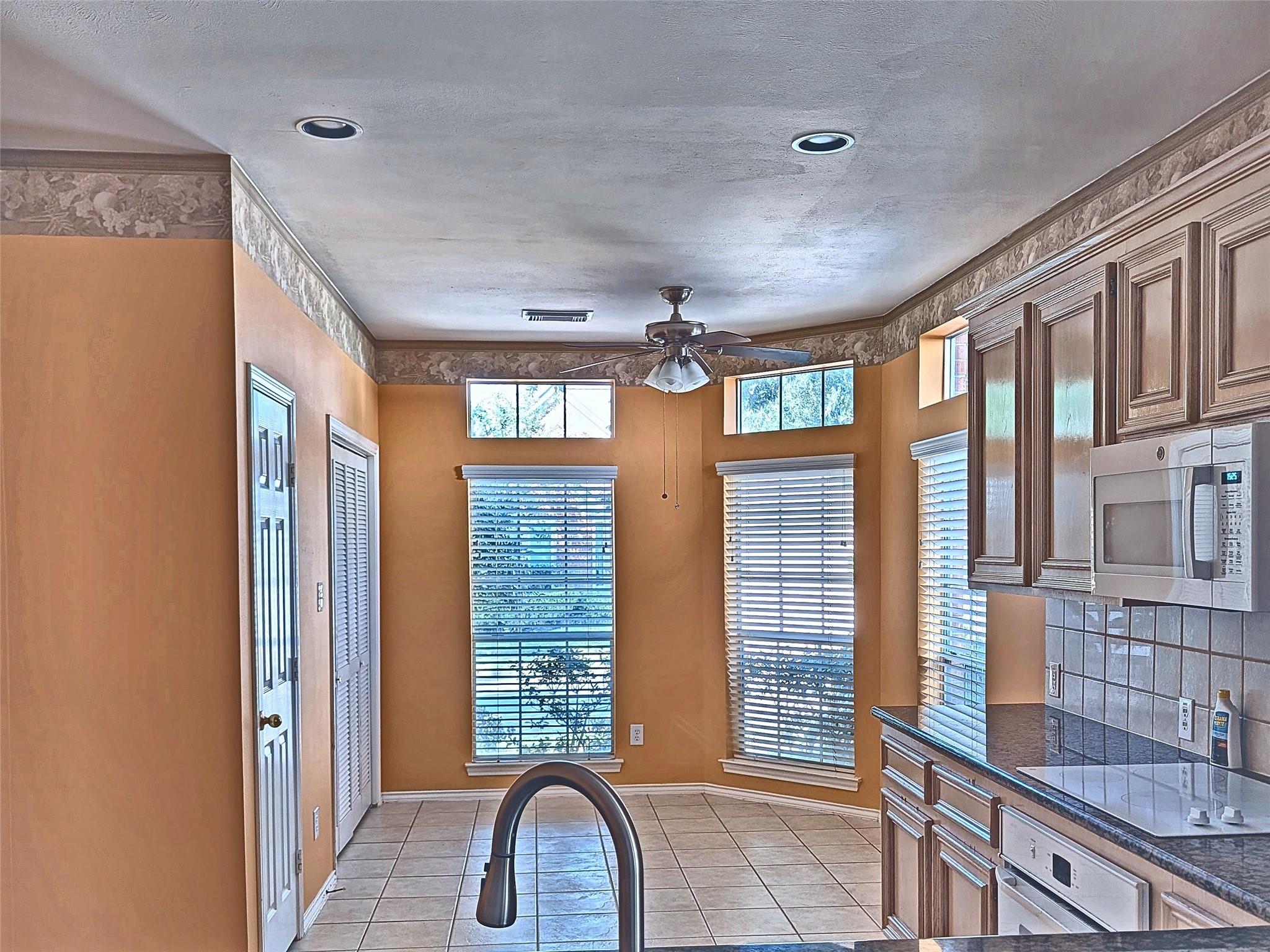 4023 Creek Ridge Lane