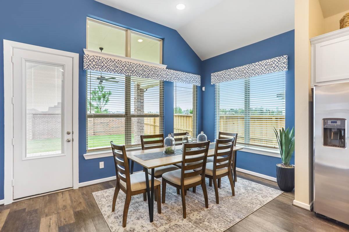 13310 Valley Orchard