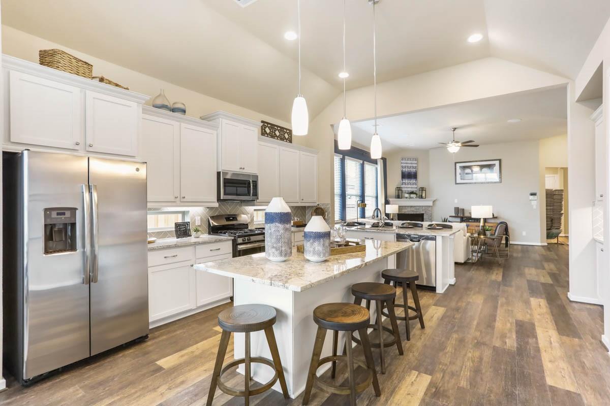 13310 Valley Orchard