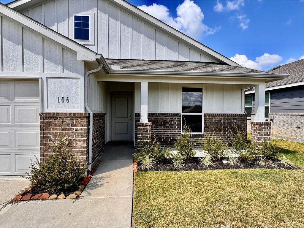 Photo of 106 County Road 51030, Cleveland, TX 77327 (MLS # 84650757)